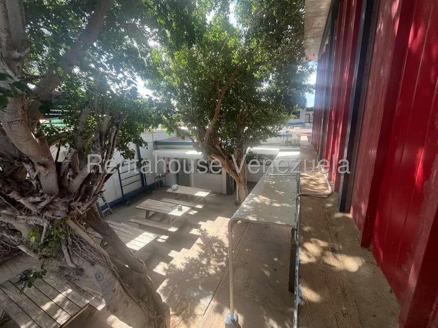 Comercial (Galpon - Deposito) en Alquiler en Punto Fijo, Falcon - 20