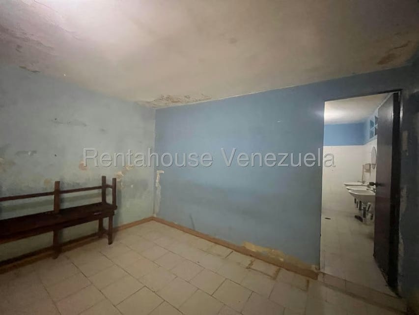 Comercial (Galpon - Deposito) en Alquiler en Punto Fijo, Falcon - 23