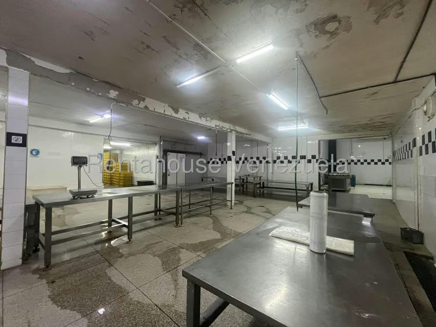 Comercial (Galpon - Deposito) en Alquiler en Punto Fijo, Falcon - 25
