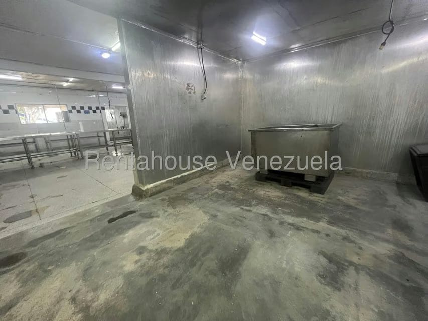 Comercial (Galpon - Deposito) en Alquiler en Punto Fijo, Falcon - 30