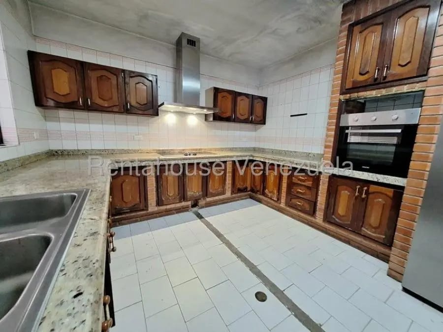 Casa en Alquiler en Sabana larga valencia Carabobo Valencia - 3