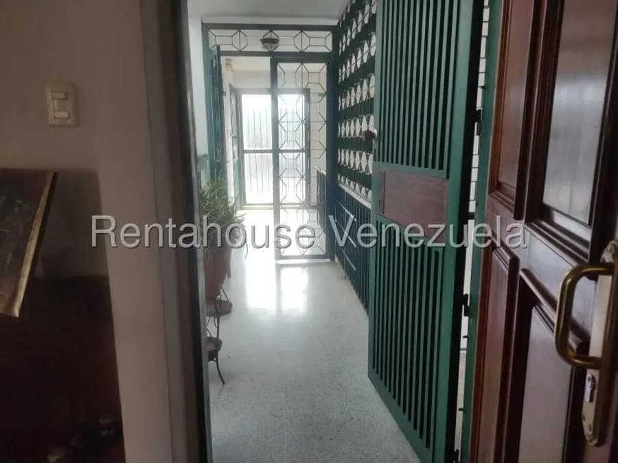 Apartamento en Venta en Sucre Caracas - 11