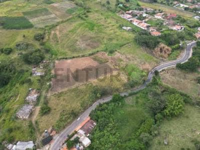 TERRENO EN EXCELENTE ZONA TURISTICA