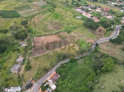 TERRENO EN EXCELENTE ZONA TURISTICA