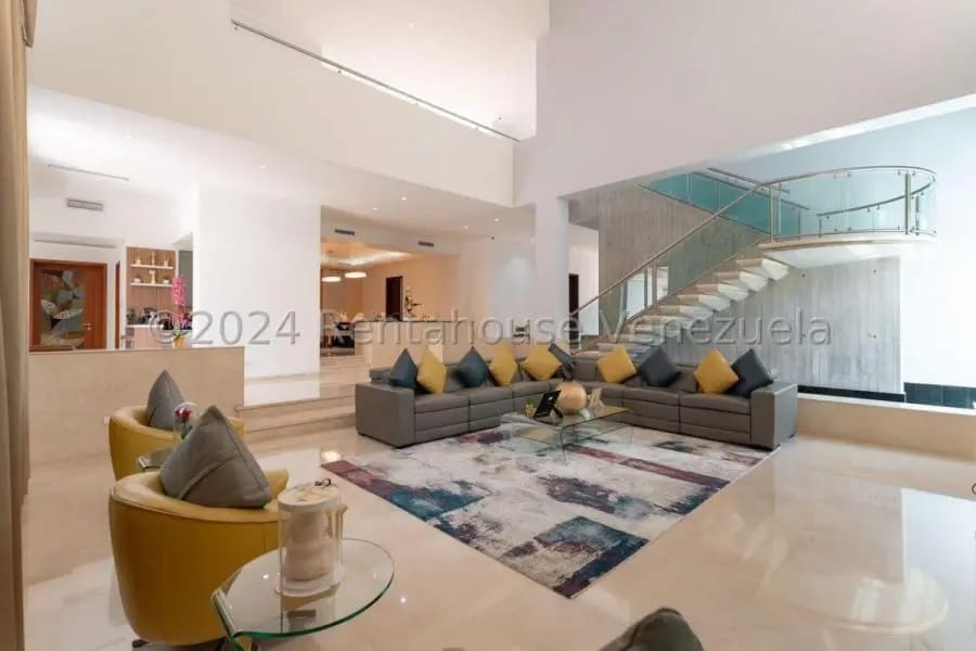 Casa en Venta en La Lagunita Caracas - 2