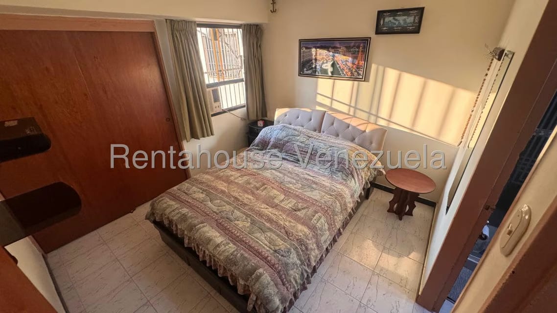 Apartamento (1 Nivel) en Venta en Parroquia La Candelaria, Distrito Metropolitano - 13