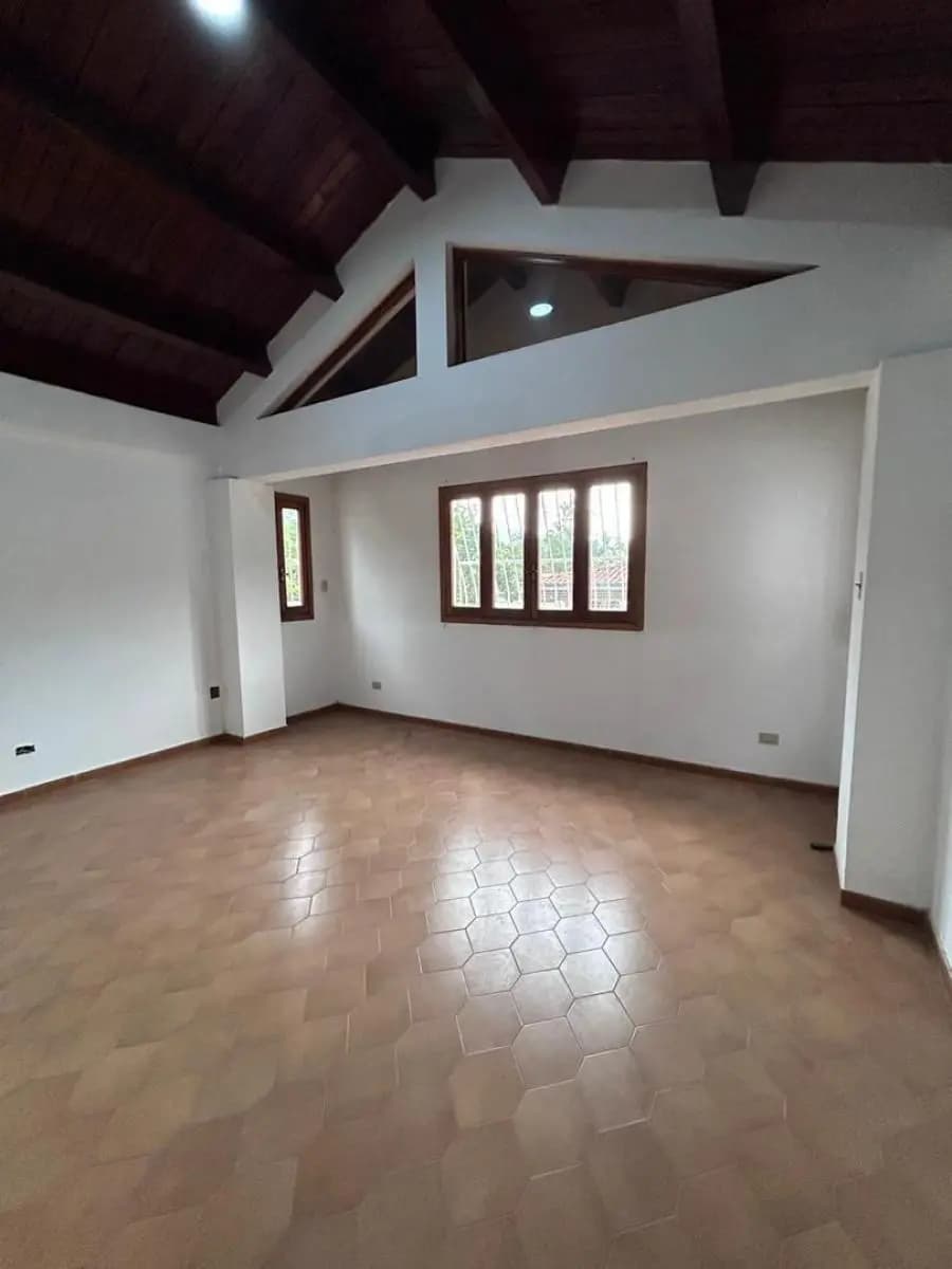 Casa en Venta en Guaparo Valencia - 14