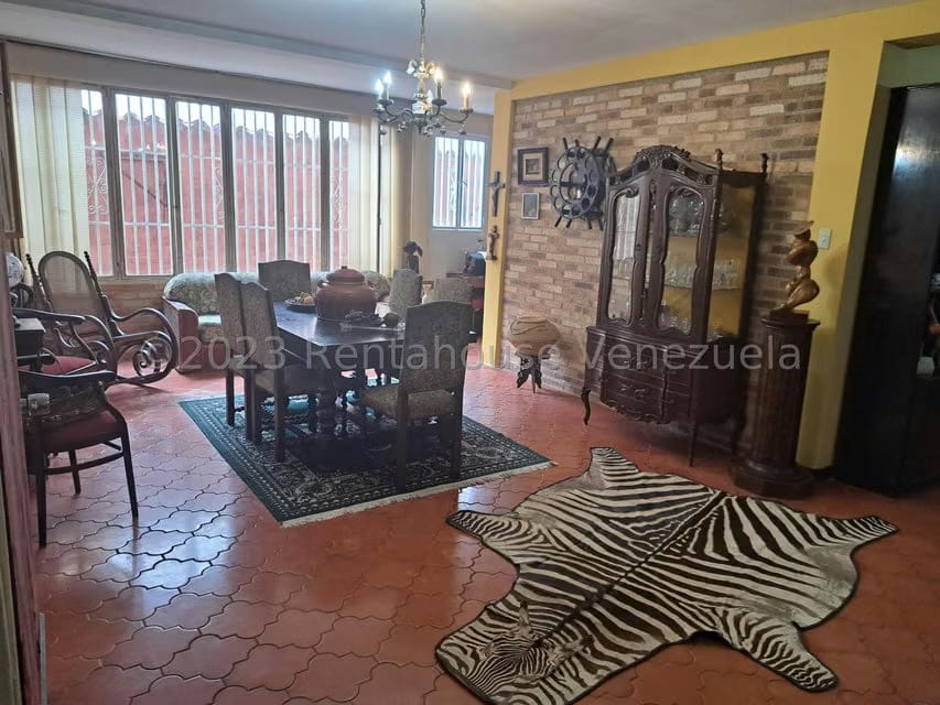 Casa (Multipes Niveles) en Venta en El Cafetal, Distrito Metropolitano - 11