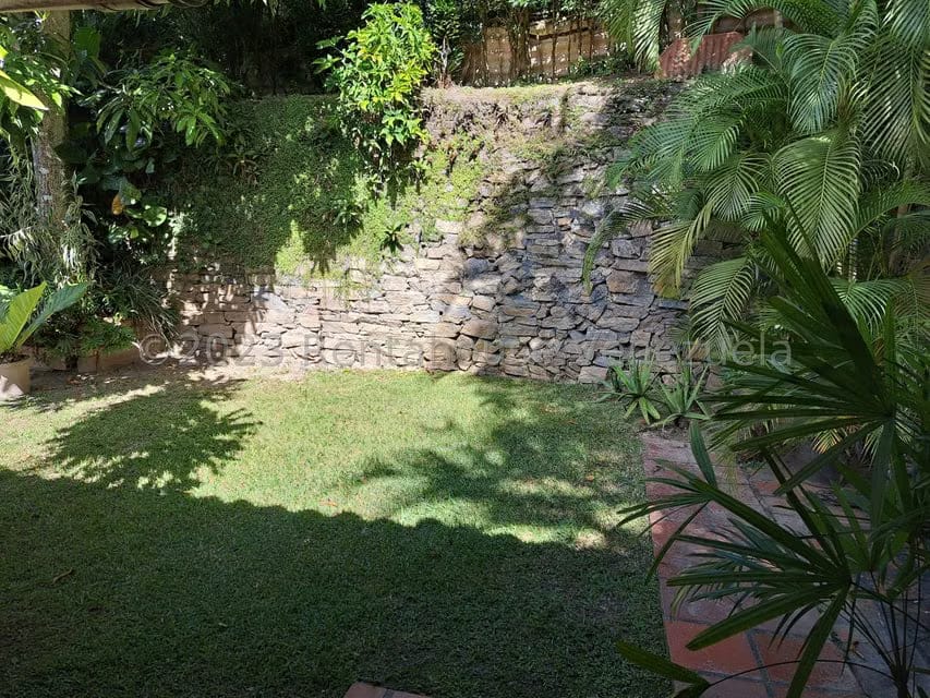 Casa (Multipes Niveles) en Venta en El Cafetal, Distrito Metropolitano - 27