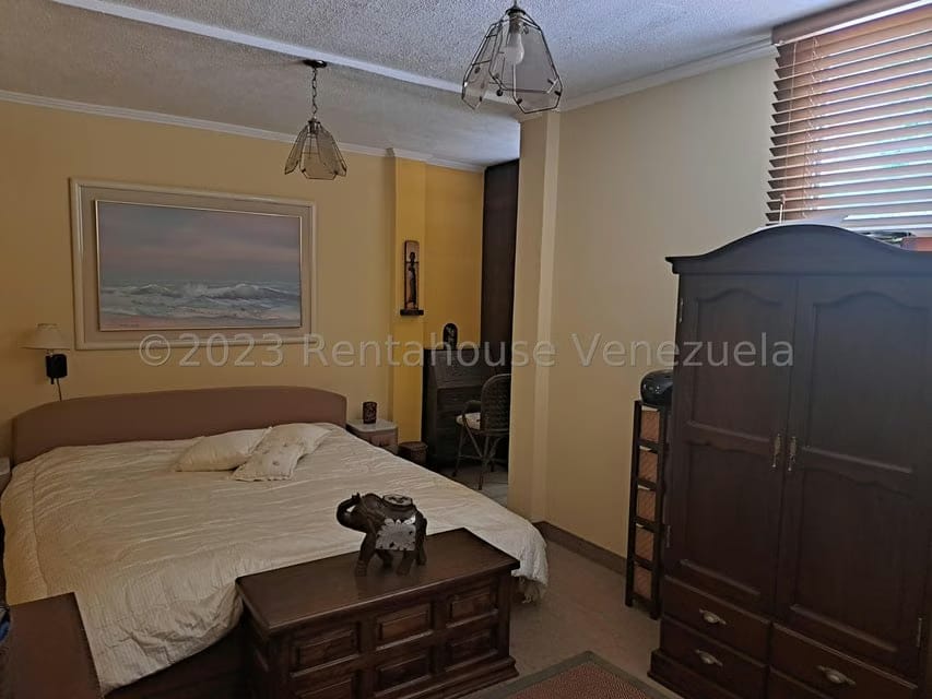 Casa (Multipes Niveles) en Venta en El Cafetal, Distrito Metropolitano - 32
