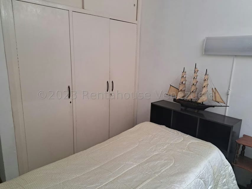 Casa (Multipes Niveles) en Venta en El Cafetal, Distrito Metropolitano - 36