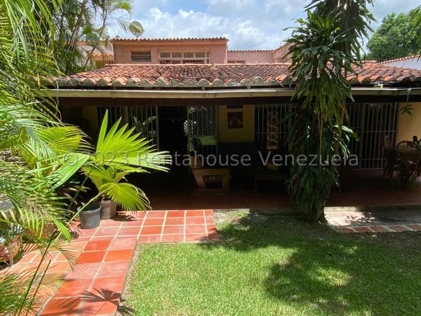 Casa (Multipes Niveles) en Venta en El Cafetal, Distrito Metropolitano - 46