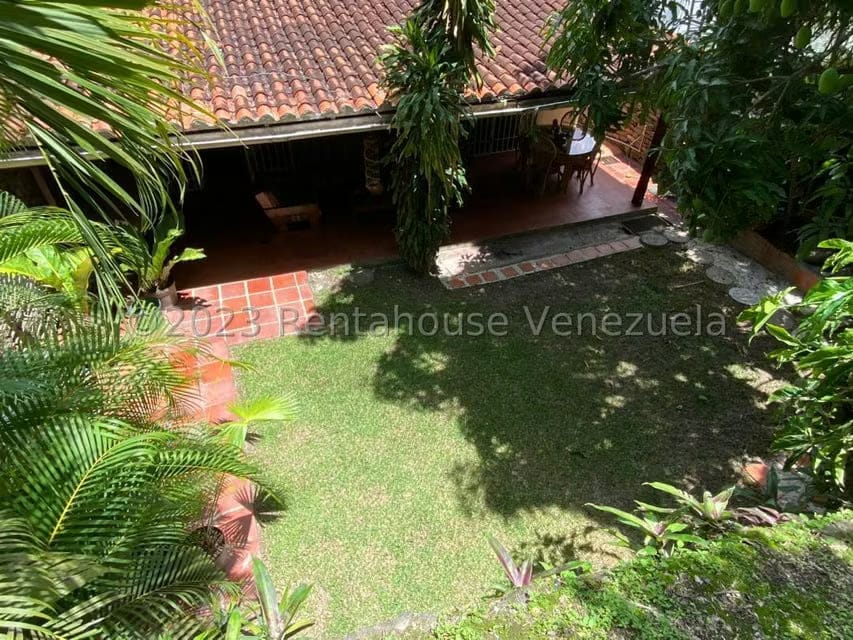 Casa (Multipes Niveles) en Venta en El Cafetal, Distrito Metropolitano - 47