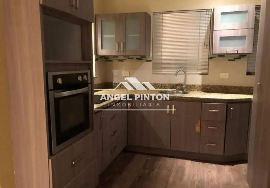 Apartamento en Alquiler en Norte Maracaibo - 4
