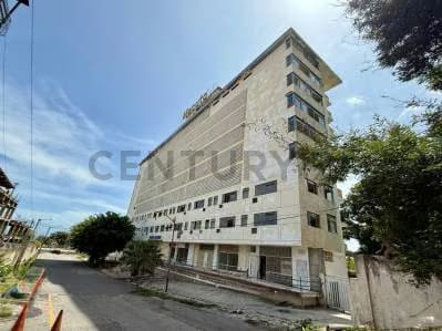 Venta edificios y terrenos donde operaba el Hotel Macuto