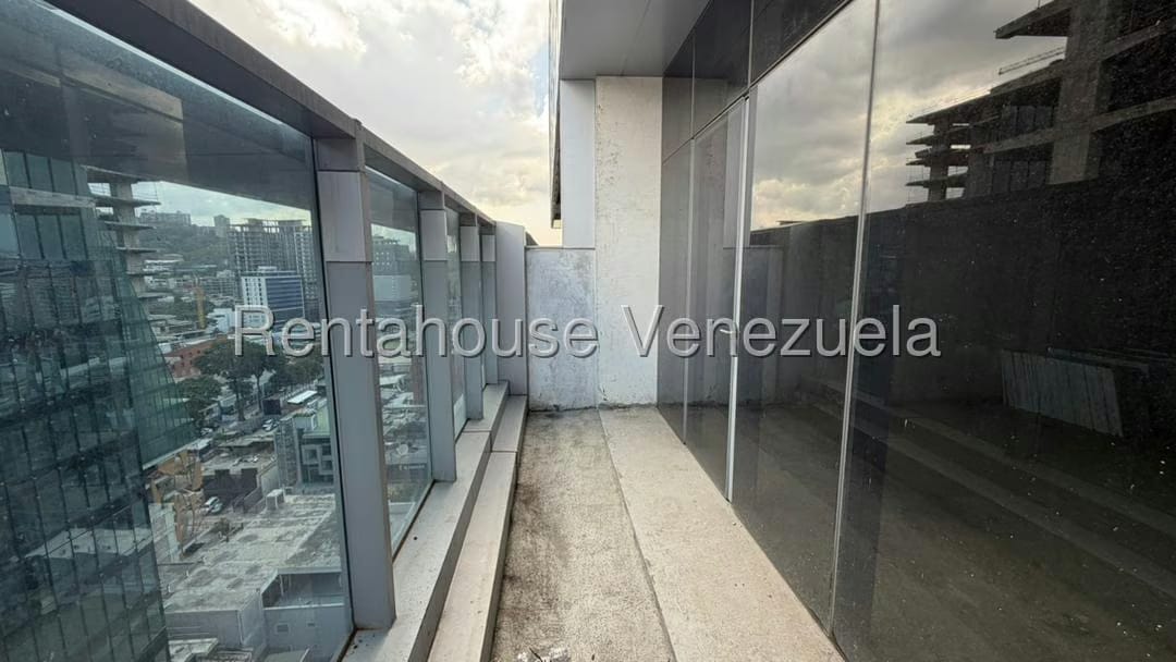 Comercial (Local Comercial) en Venta en Las Mercedes, Distrito Metropolitano - 2
