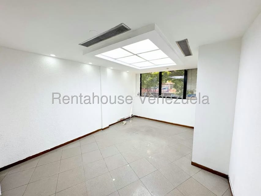 Comercial (Local Comercial) en Alquiler en Chacao, Distrito Metropolitano - 18