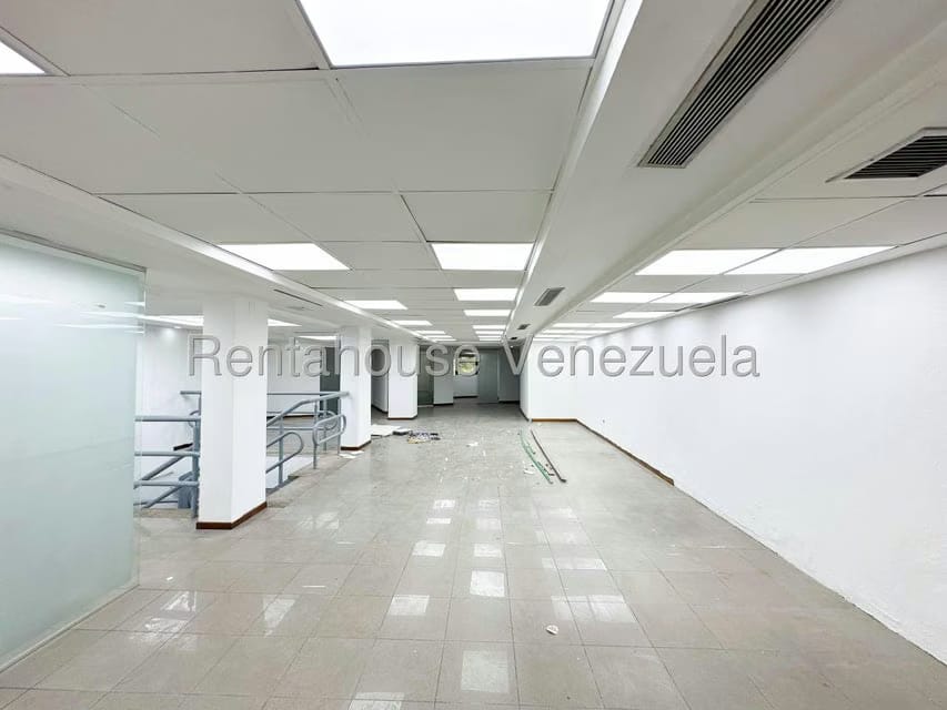 Comercial (Local Comercial) en Alquiler en Chacao, Distrito Metropolitano - 10