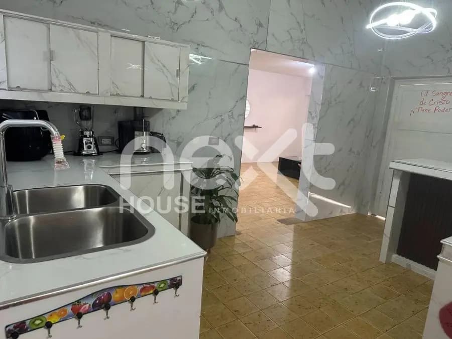 Casa en Venta en URBANIZACIÓN COROMOTO San Francisco - 4