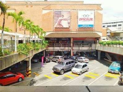 ¡TU NEGOCIO EN EL FOCO! Rento Local en Unicentro El Marqués ¡Punto Estratégico! - 6