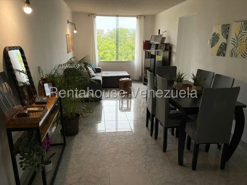 Apartamento (1 Nivel) en Venta en Terrazas Altos de San Pedro, Miranda - 2