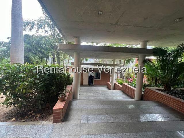 Apartamento (1 Nivel) en Venta en Lomas del Sol, Distrito Metropolitano - 3