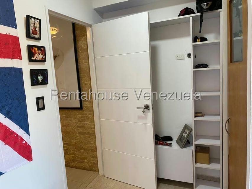 Apartamento (1 Nivel) en Venta en Lomas del Sol, Distrito Metropolitano - 33
