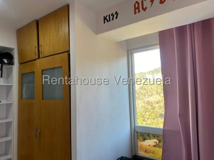 Apartamento (1 Nivel) en Venta en Lomas del Sol, Distrito Metropolitano - 35