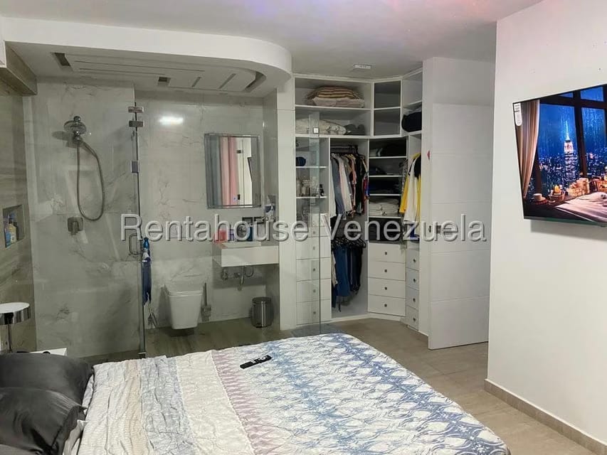 Apartamento (1 Nivel) en Venta en Lomas del Sol, Distrito Metropolitano - 60