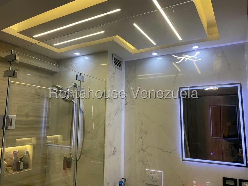 Apartamento (1 Nivel) en Venta en Lomas del Sol, Distrito Metropolitano - 66