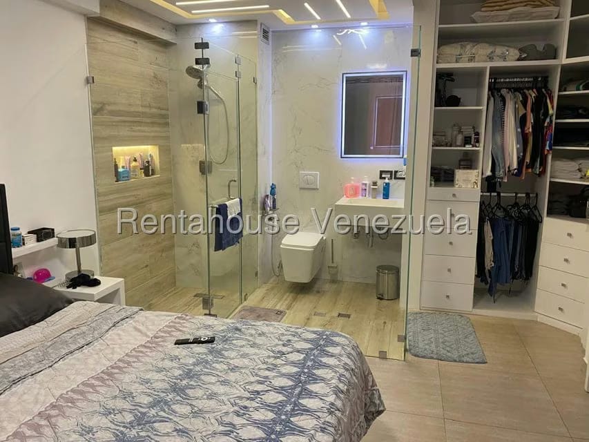 Apartamento (1 Nivel) en Venta en Lomas del Sol, Distrito Metropolitano - 68