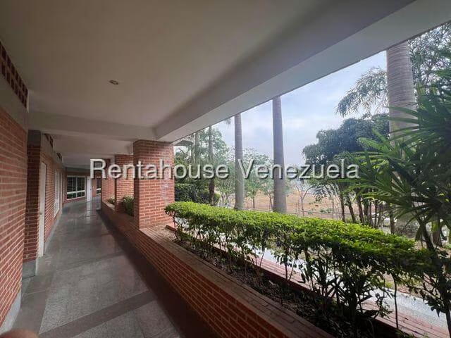 Apartamento (1 Nivel) en Venta en Lomas del Sol, Distrito Metropolitano - 75