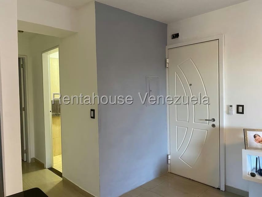 Apartamento (1 Nivel) en Venta en Lomas del Sol, Distrito Metropolitano - 9