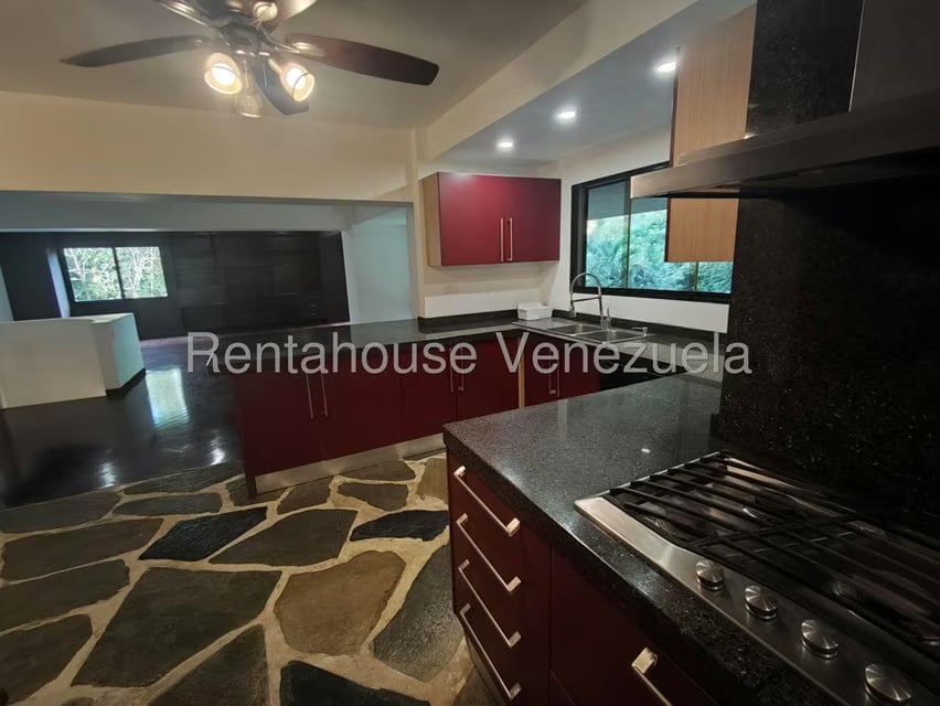 Apartamento (Multiples Niveles) en Venta en Alto Hatillo, Distrito Metropolitano - 3