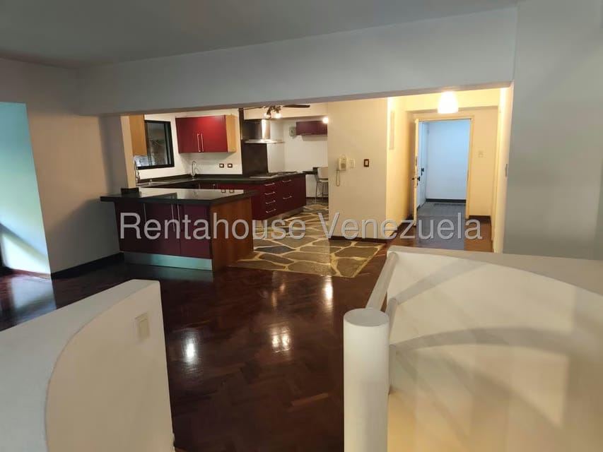Apartamento (Multiples Niveles) en Venta en Alto Hatillo, Distrito Metropolitano - 6
