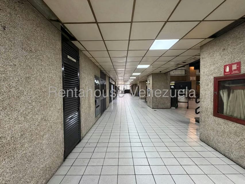 Comercial (Local Comercial) en Alquiler en Chacao, Distrito Metropolitano - 13