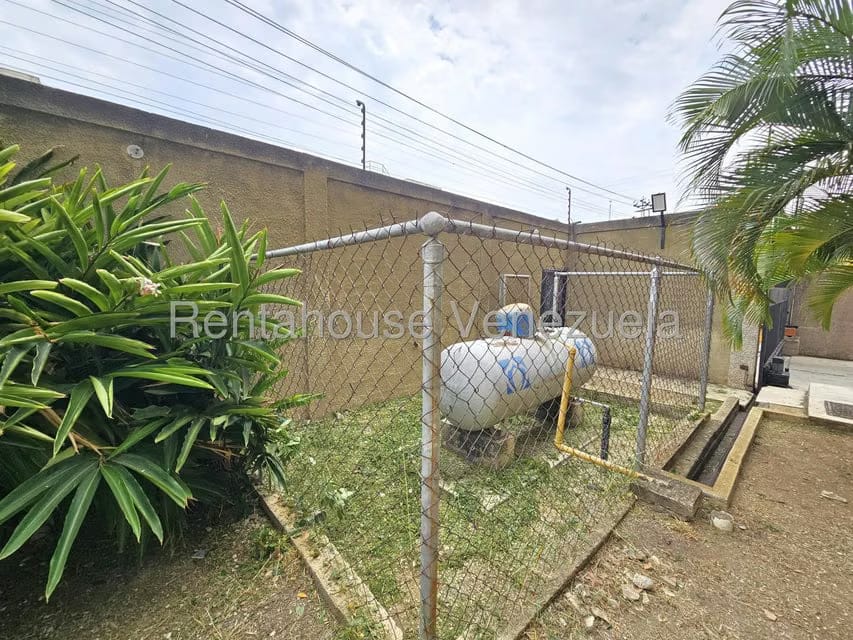 Apartamento (1 Nivel) en Venta en Club Hipico Las Trinitarias, Lara - 40