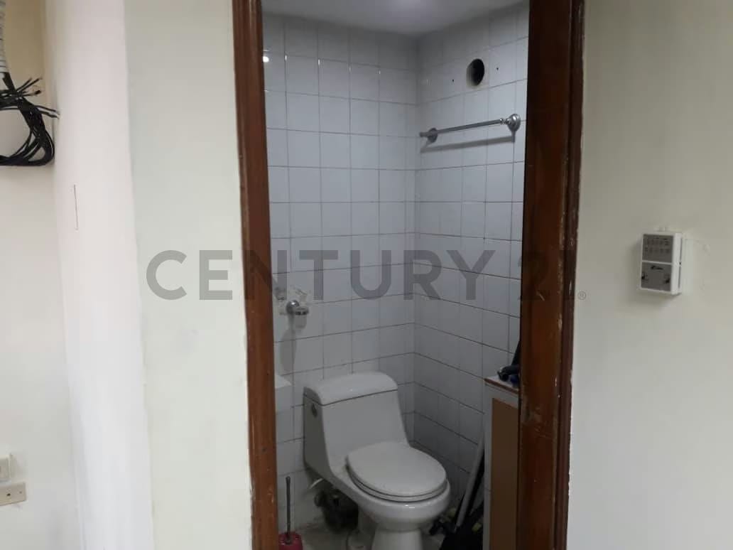 CC Puente Cristal, local blindado ideal para joyería, casa de cambio, loterías. - 8