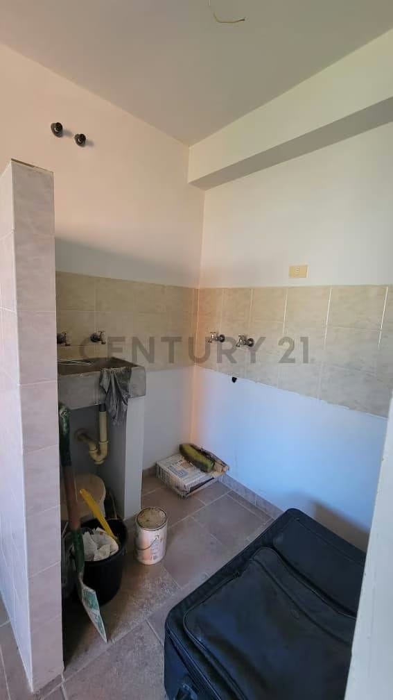 Venta de Apartamente en Urb. Los mangos - 8