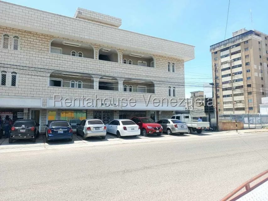 Comercial (Local Comercial) en Alquiler en Tierra Negra, Zulia - 11