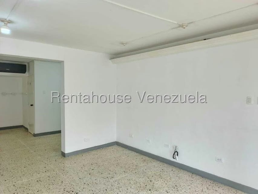 Comercial (Local Comercial) en Alquiler en Tierra Negra, Zulia - 3