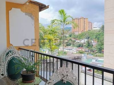 VENTA DE CASA EN LA POMARROSA, SAN ANTONIO DE LOS ALTOS - 9