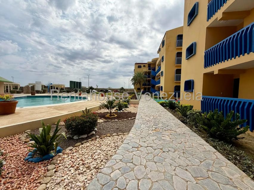 Apartamento (1 Nivel) en Venta en Villa Marina, Falcon - 2