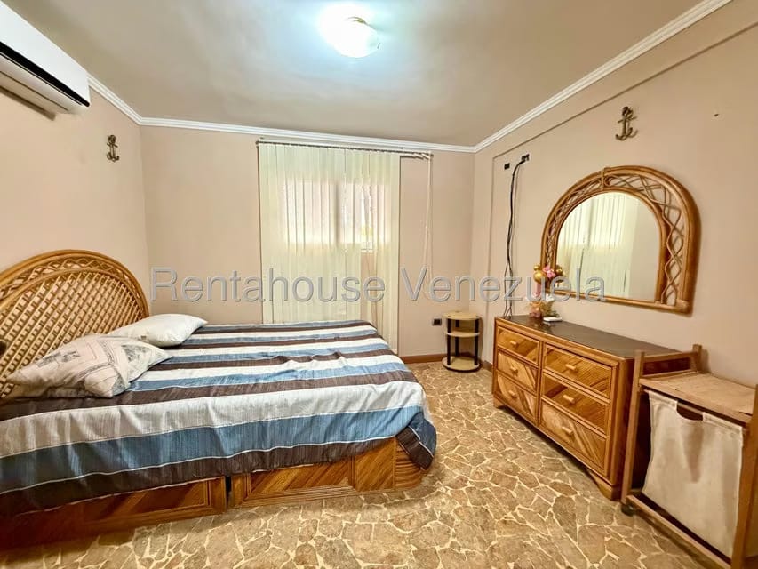 Apartamento (1 Nivel) en Venta en Villa Marina, Falcon - 12