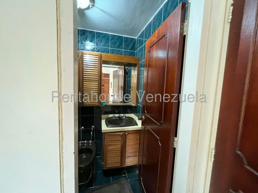 Apartamento (1 Nivel) en Venta en Lomas de Prados del Este, Distrito Metropolitano - 13
