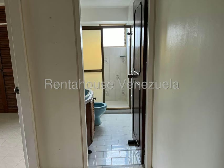 Apartamento (1 Nivel) en Venta en Lomas de Prados del Este, Distrito Metropolitano - 18