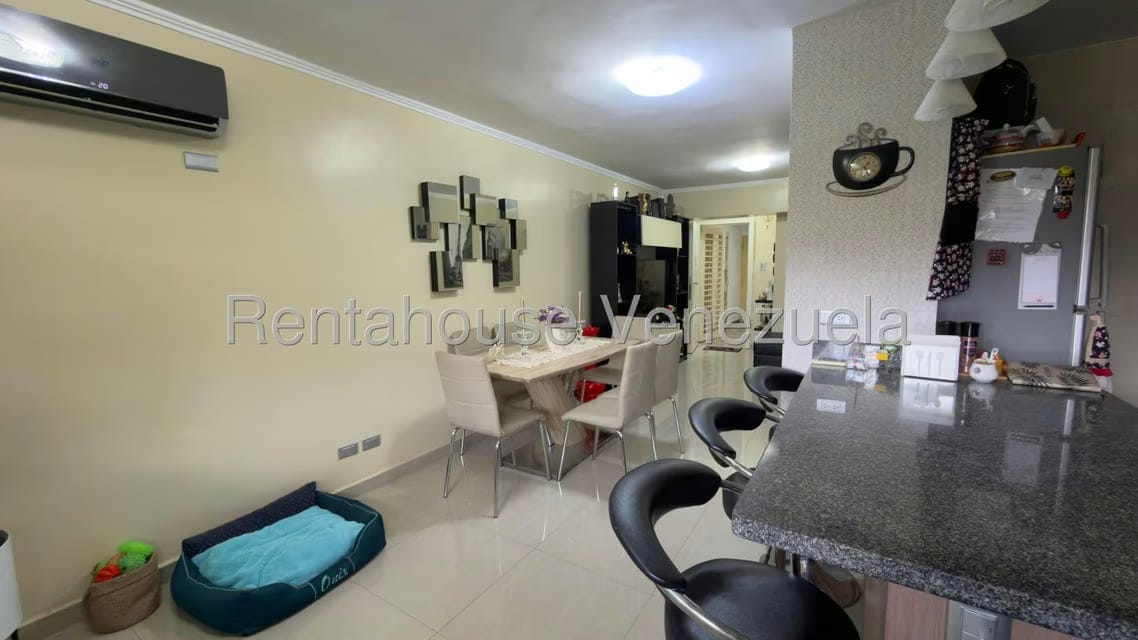 Apartamento (1 Nivel) en Venta en Montalban II, Distrito Metropolitano - 4