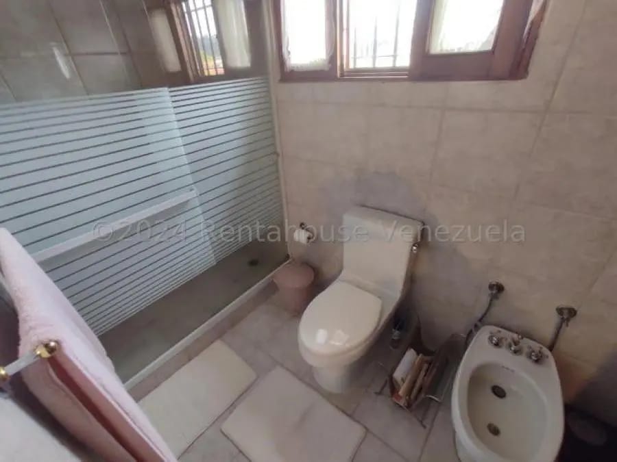 Casa en Venta en Lomas de la Lagunita Caracas - 19