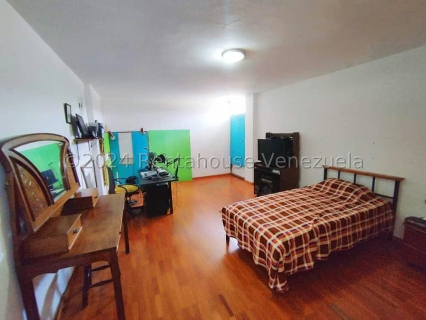 Apartamento (1 Nivel) en Venta en Cumbres de Curumo, Distrito Metropolitano - 19