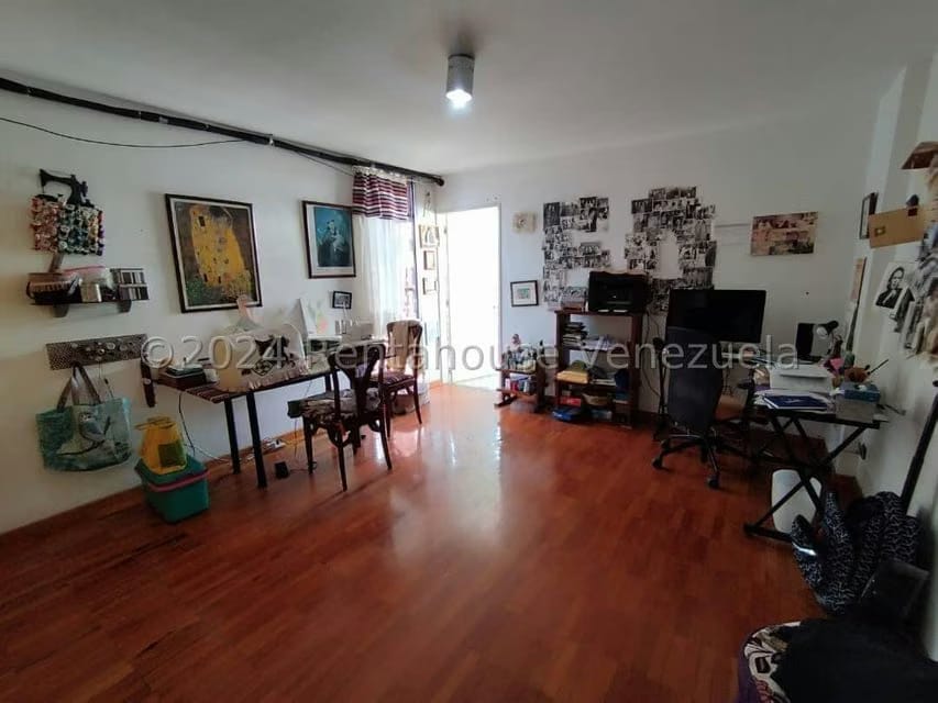 Apartamento (1 Nivel) en Venta en Cumbres de Curumo, Distrito Metropolitano - 22